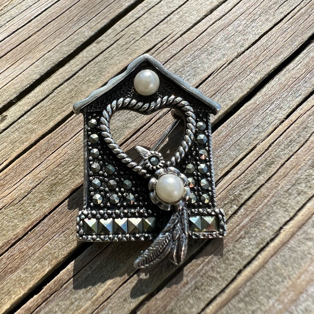 Vintage 925 Birdhouse/Bird Brooch